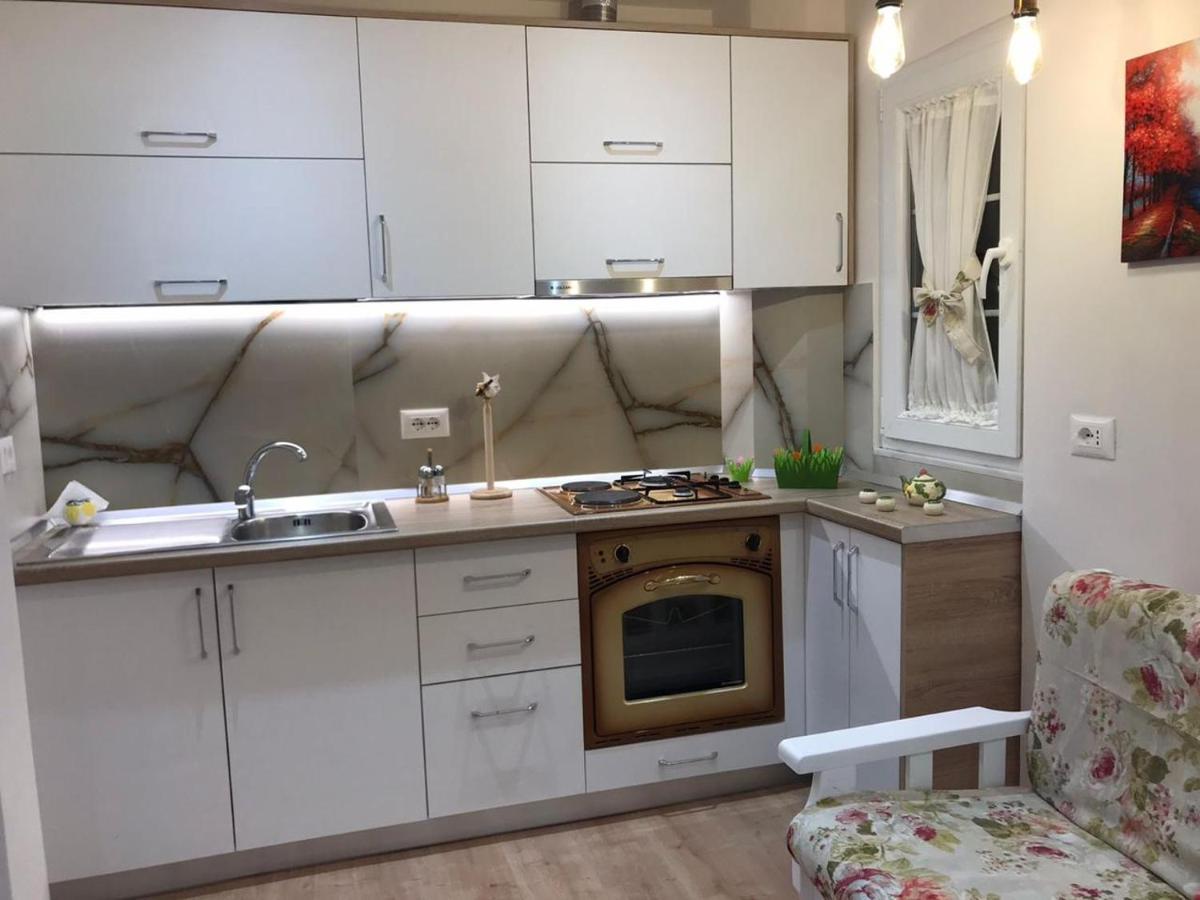 Central Welcoming Apartment In Tirana Exteriér fotografie