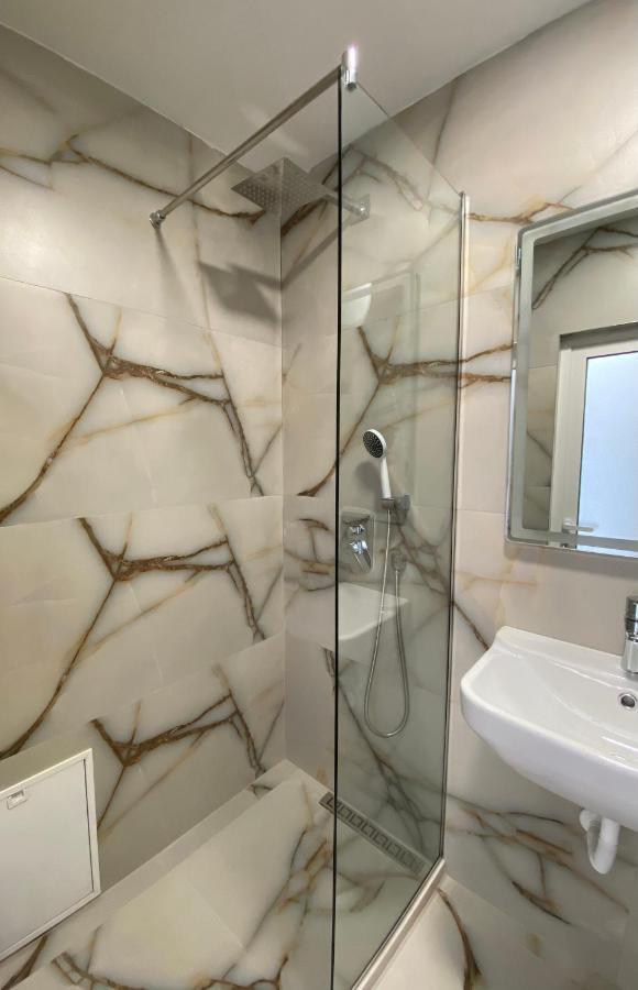 Central Welcoming Apartment In Tirana Exteriér fotografie