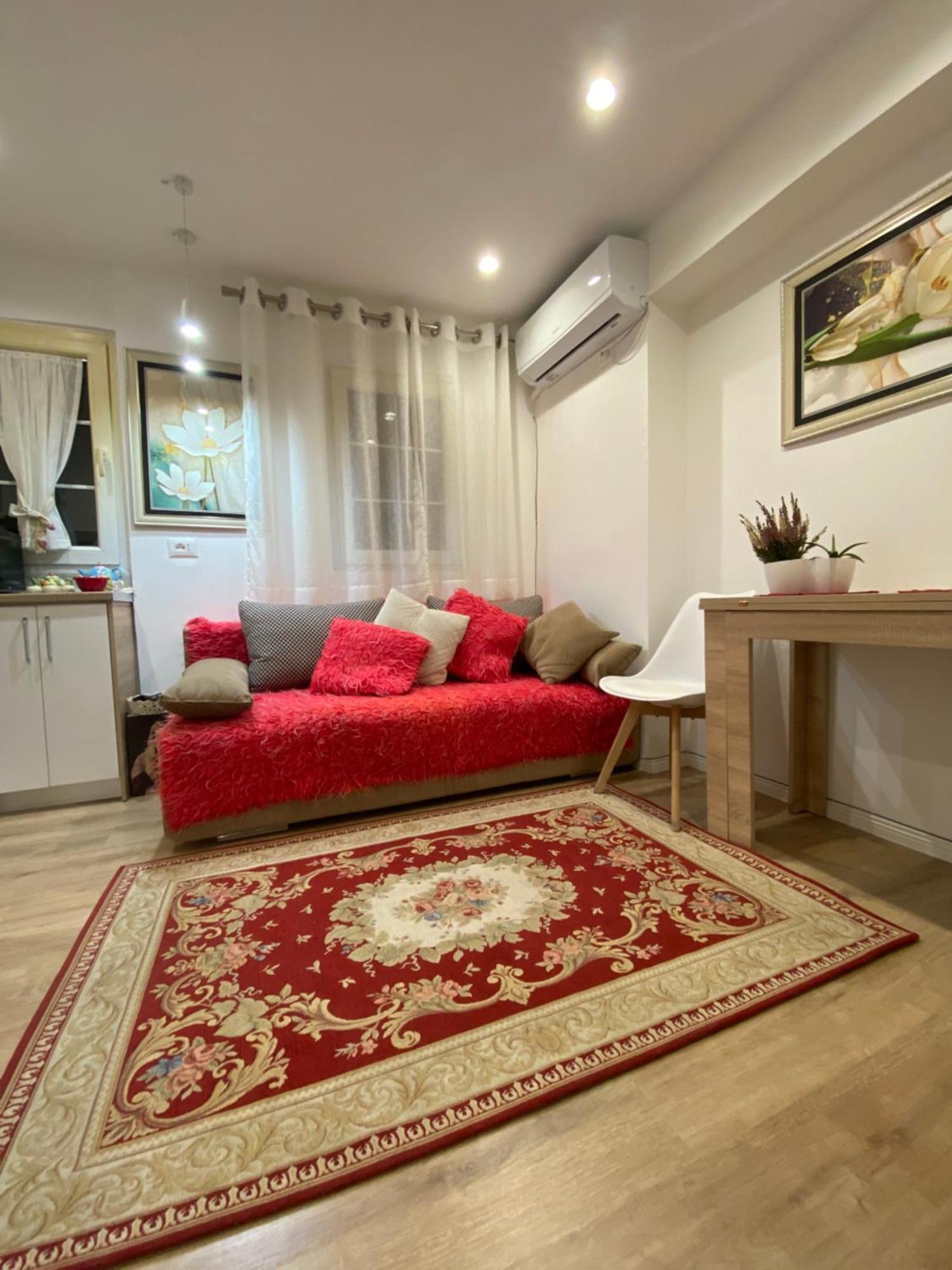 Central Welcoming Apartment In Tirana Exteriér fotografie