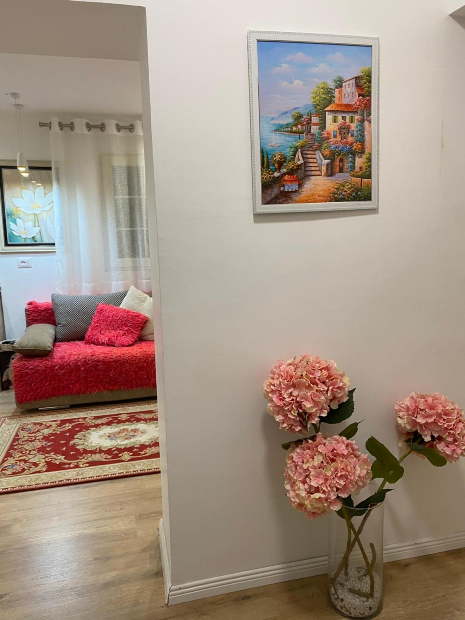 Central Welcoming Apartment In Tirana Exteriér fotografie